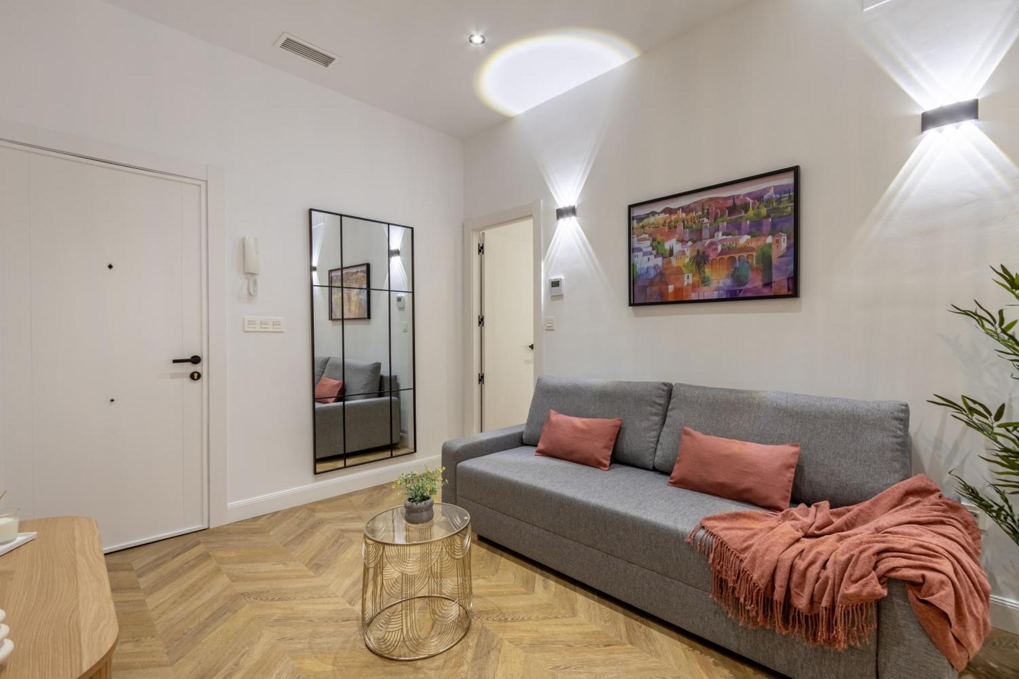 Elvira Elegant Suite Gran Via-Catedral Granada Bagian luar foto